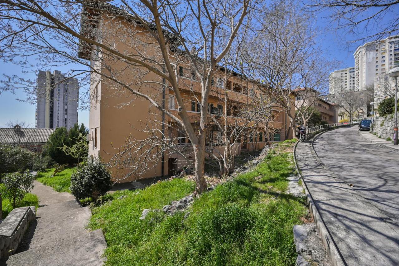 Apartment Terrazzo Rijeka Luaran gambar